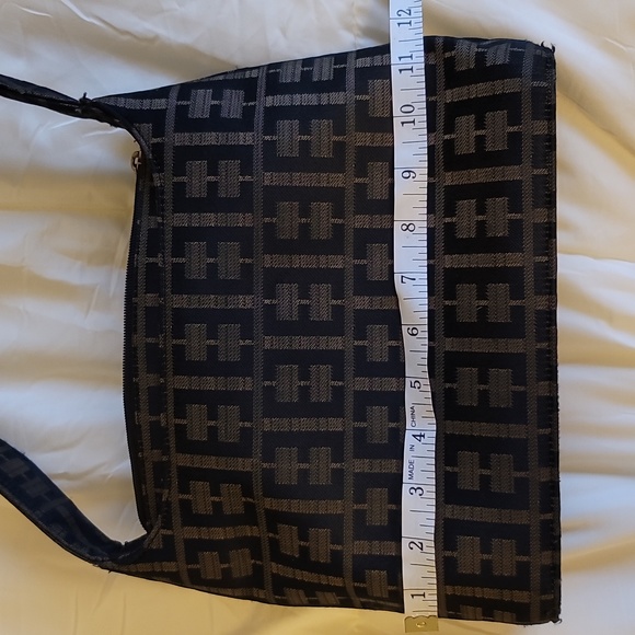 Monogrammed E Purse made in Korea. Possibly made to resemble Fendi brand. - Picture 11 of 14